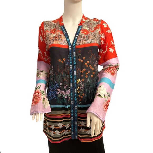 JW Johnny Was Trim V-Neck Blouse M - Picture 8 of 9